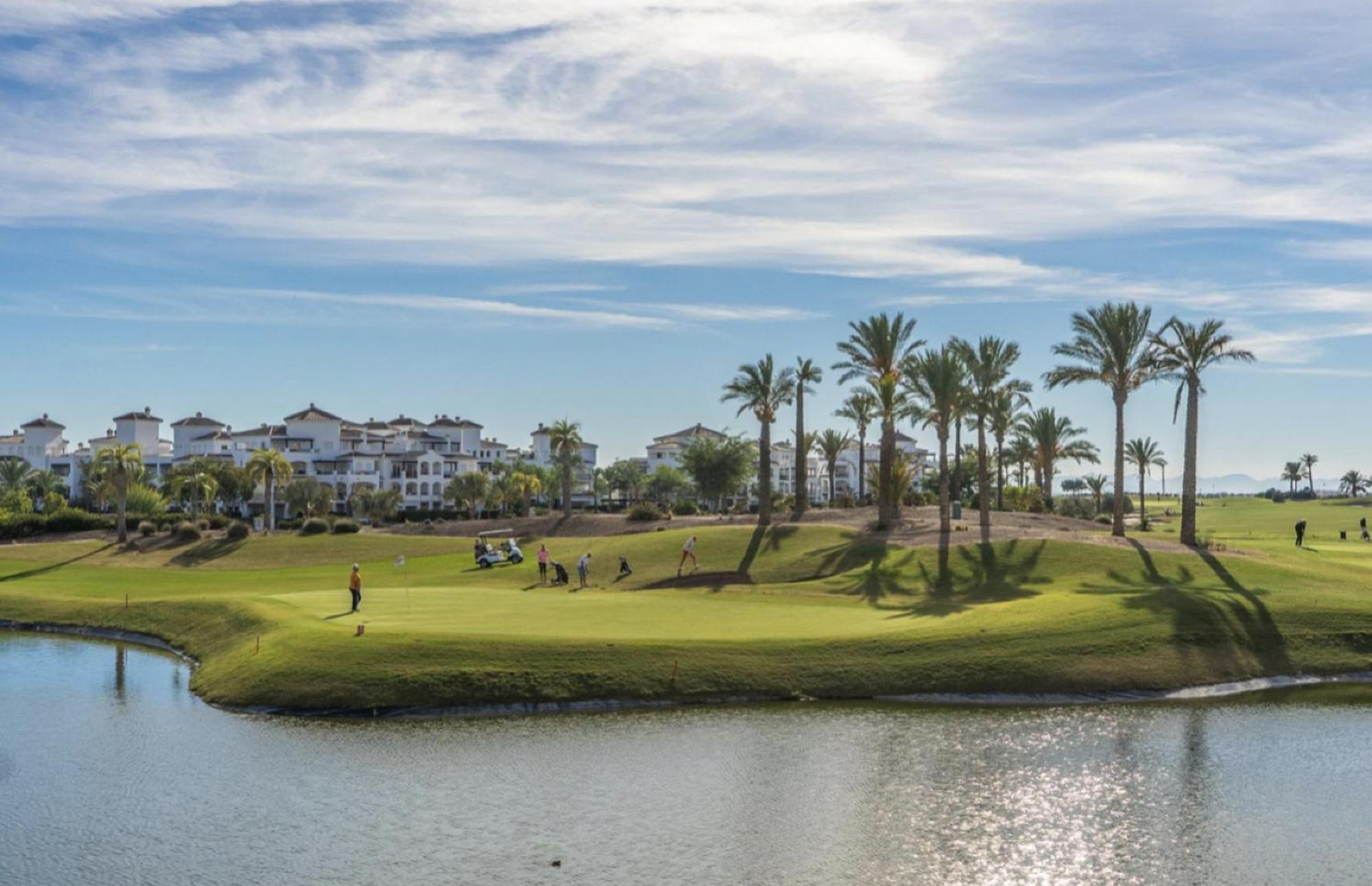 La Isabella - La Torre Golf Resort Рольдан Экстерьер фото