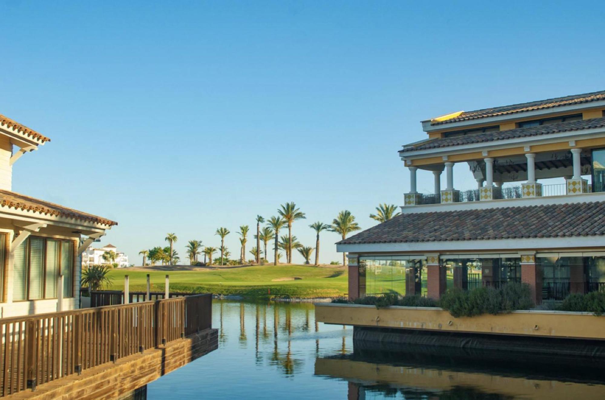 La Isabella - La Torre Golf Resort Рольдан Экстерьер фото